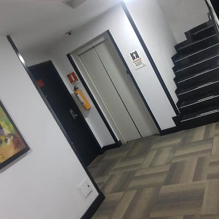 Hotel Tower - Embajada Americana Bogotá Zewnętrze zdjęcie