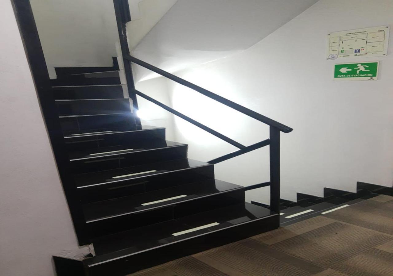 Hotel Tower - Embajada Americana Bogotá Zewnętrze zdjęcie