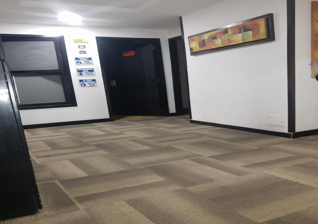 Hotel Tower - Embajada Americana Bogotá Zewnętrze zdjęcie